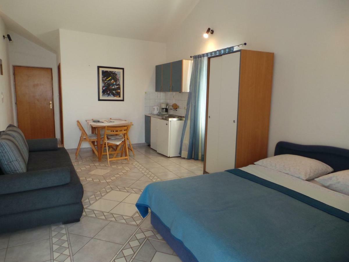 Apartmani Vjera Ribarica Exterior photo