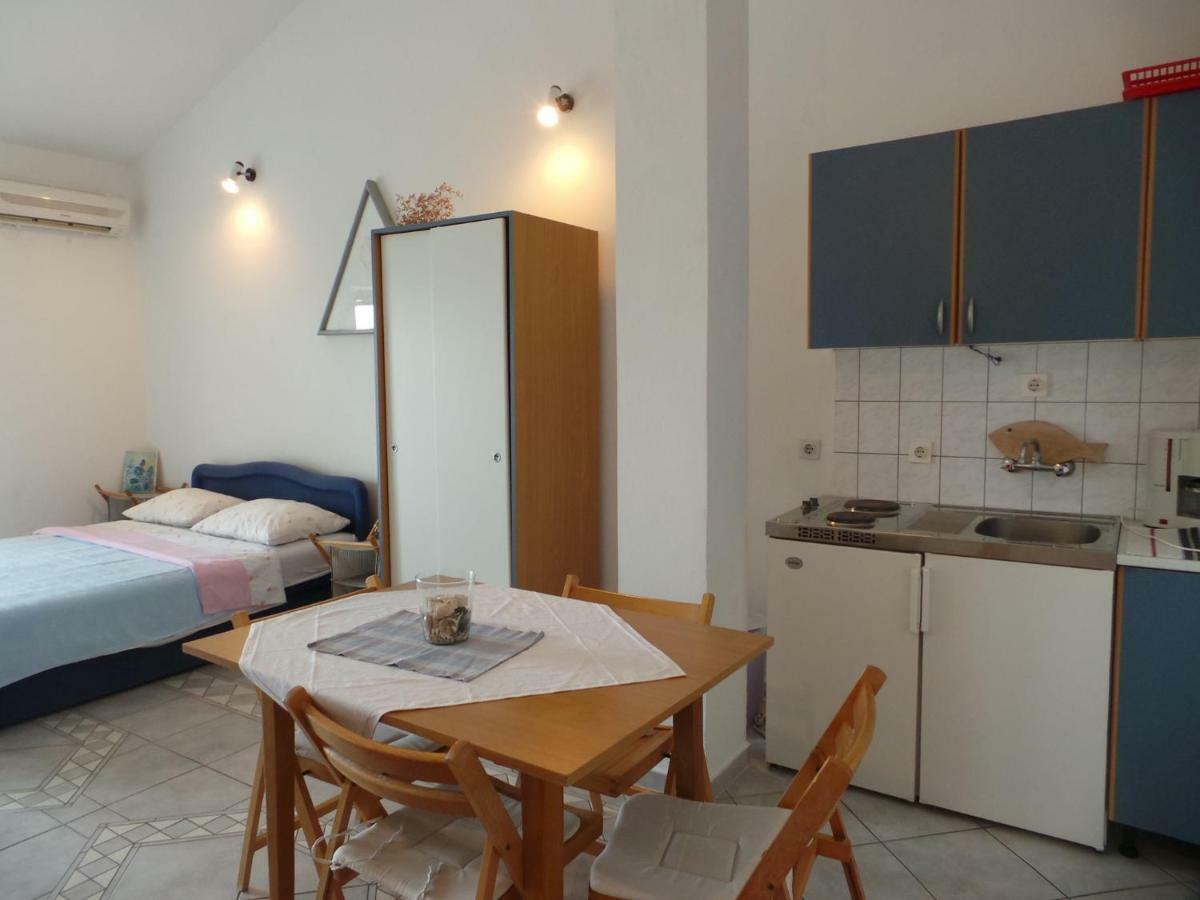 Apartmani Vjera Ribarica Exterior photo